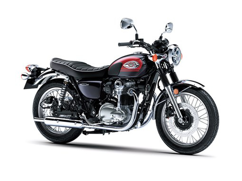 W800